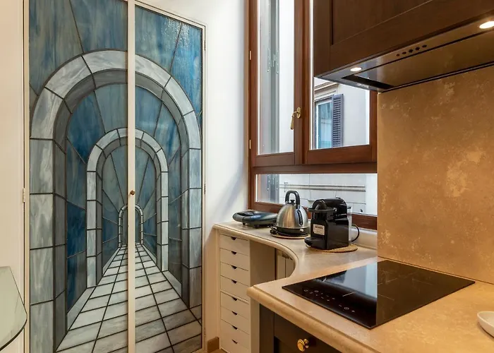 Piazza Di Spagna Elegant Apartment